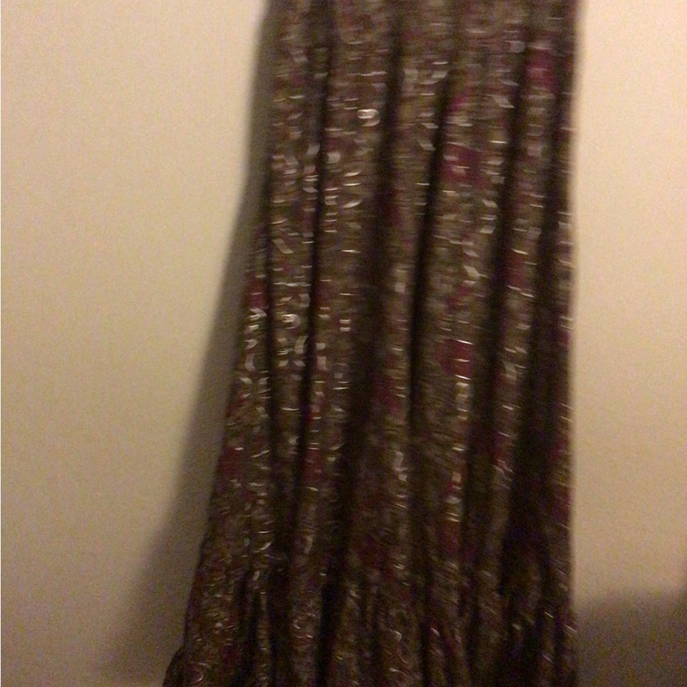 Coline Drop Waist Tiered Smock Back Floral Maxi Dress in Olive Purple Silver S/M - Picture 5 of 9